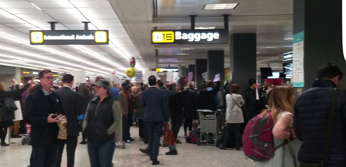 Baggage Claim 15 at Dulles International Airport, Saturday Jan 28